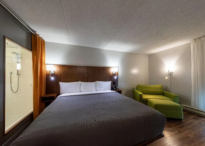 Hotel & Suites Normandin Quebec